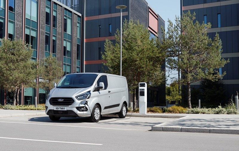 Ford transit store custom phev prix