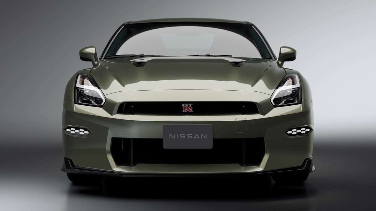 Nissan GT-R รุ่นใหม่