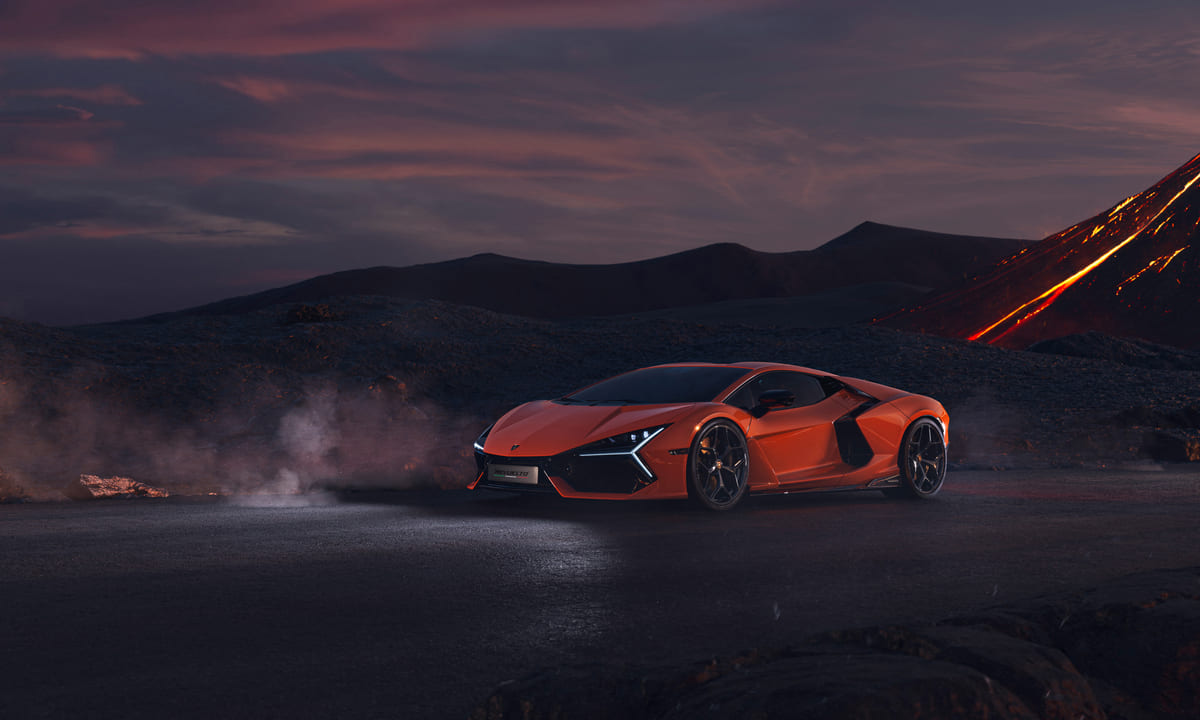 Lamborghini Revuelto