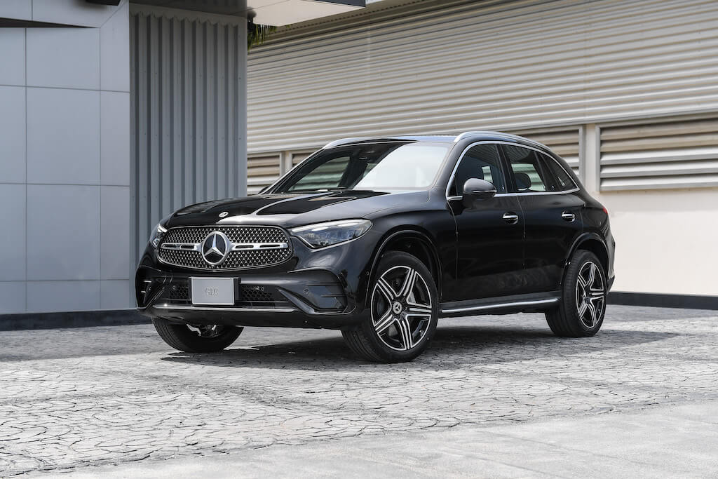 Hybrid auto deals mercedes glc