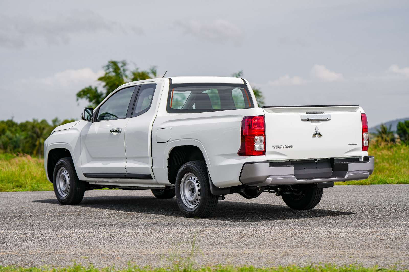 ALL-NEW MITSUBISHI TRITON MEGA CAB 