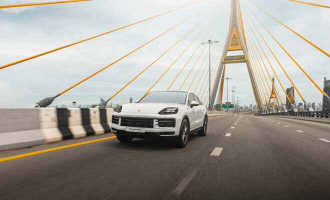 Porsche Cayenne ราคา