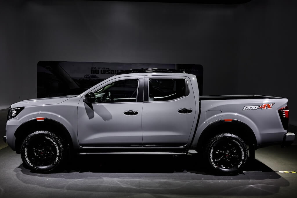 2024 NISSAN NAVARA