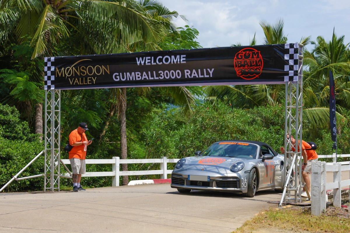 Gumball 3000 แรลลี่ซูเปอร์คาร์ Pit Stop ที่ไร่องุ่น มอนซูน แวลลีย์