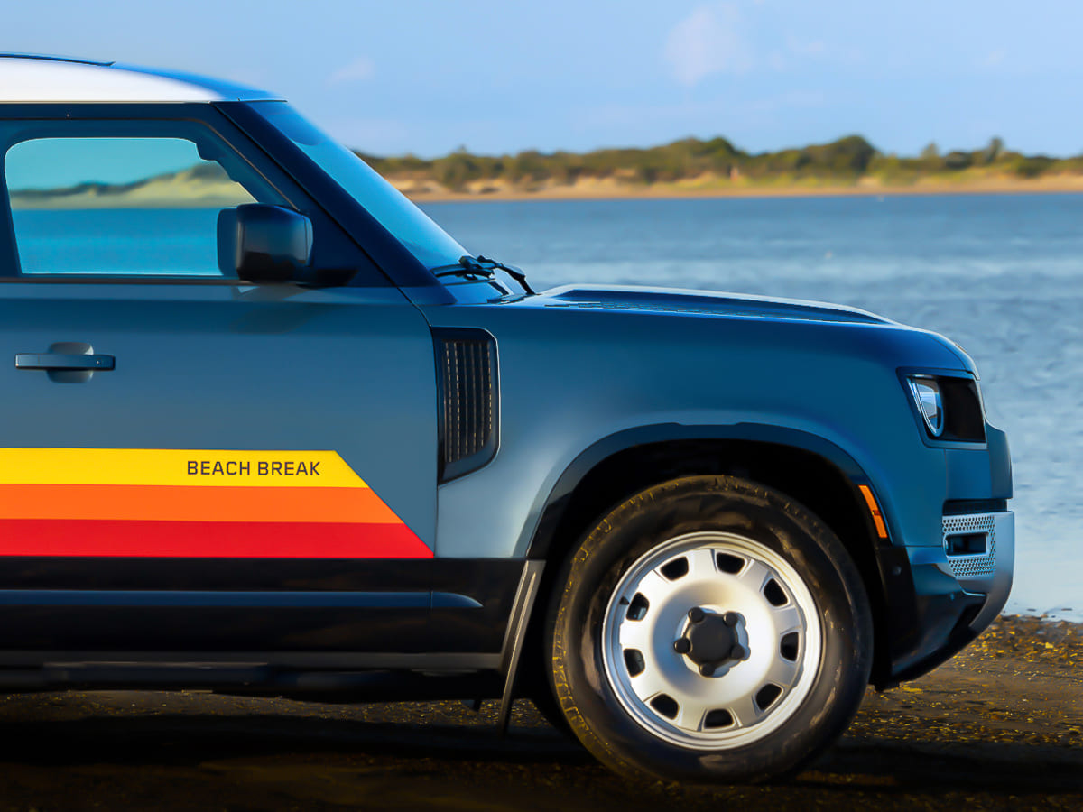 Land Rover Defender Beach Break