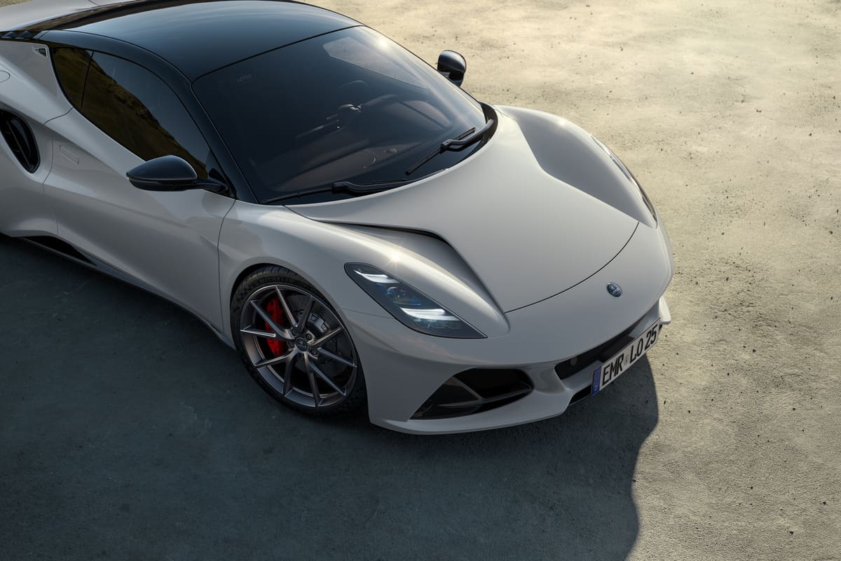 Lotus Emira Turbo SE