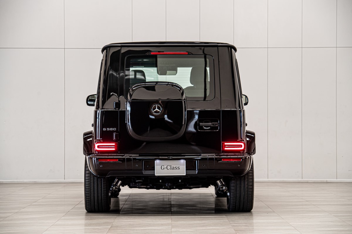 Mercedes G 580 ราคา