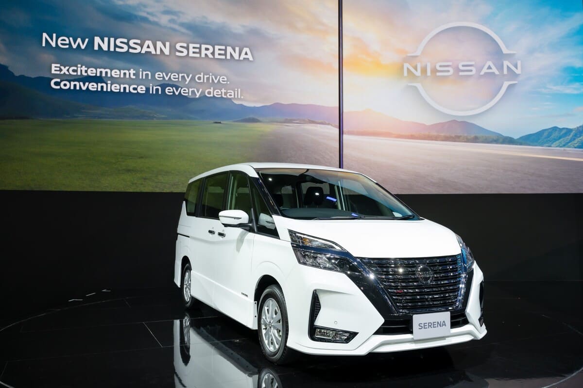 Nissan Serana S-Hybrid