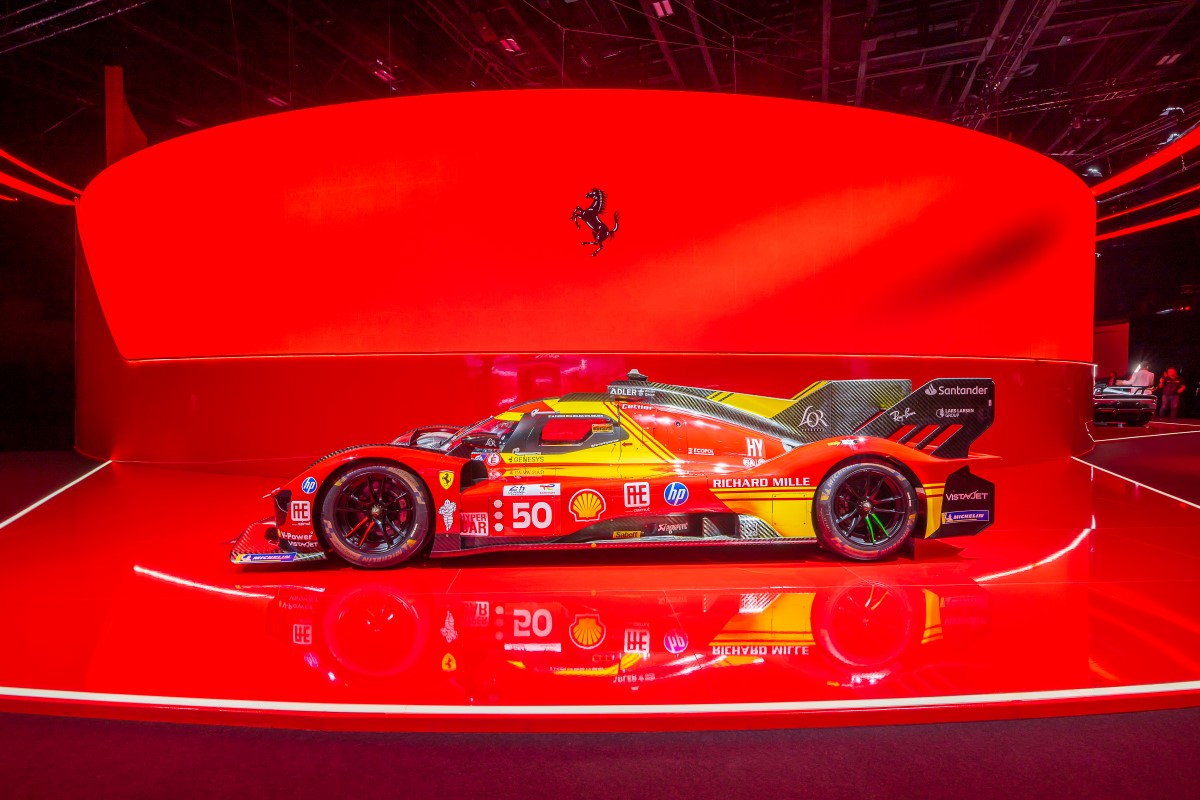 Universo Ferrari Bangkok