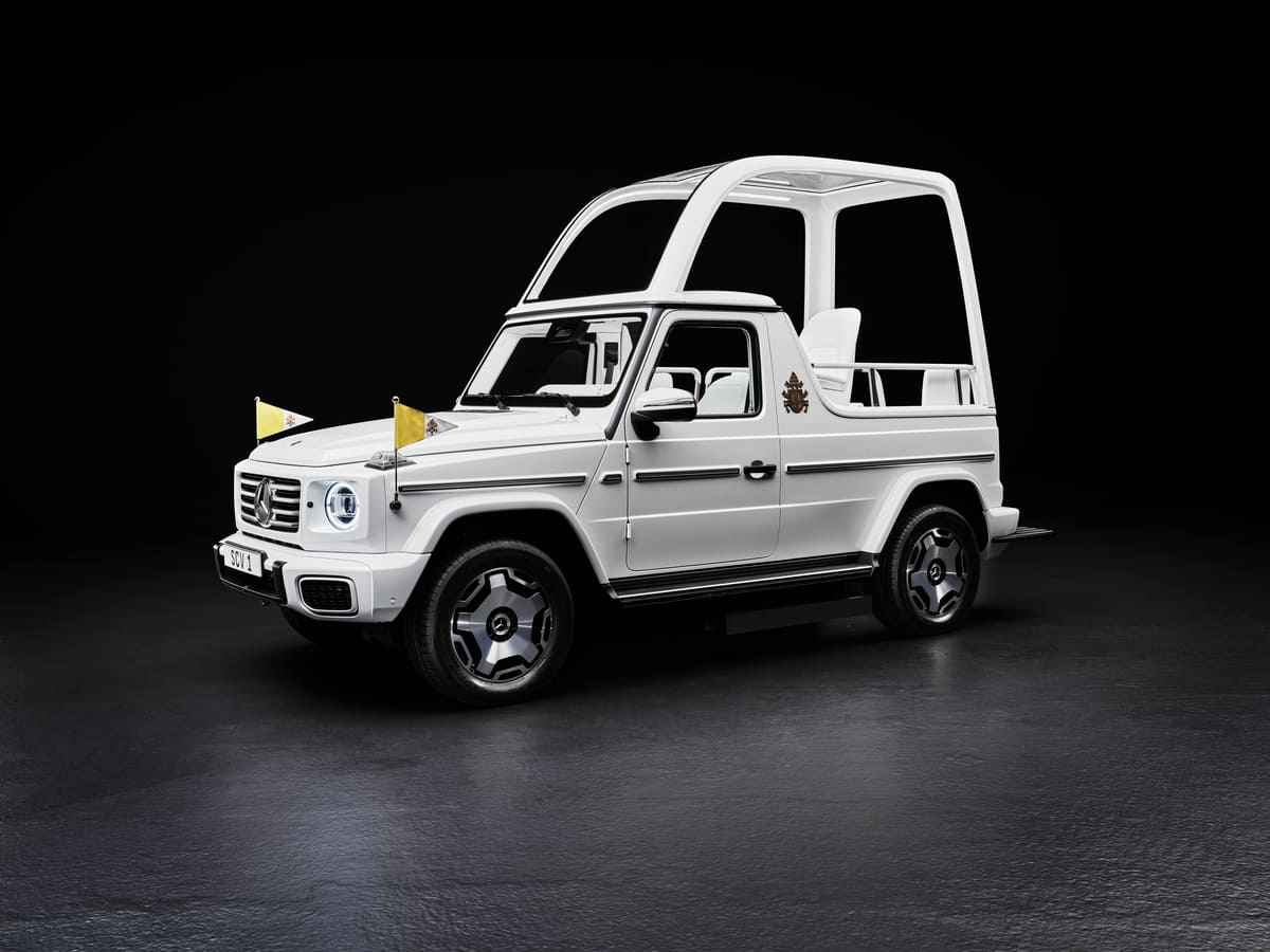 Mercedes-Benz G 580 with EQ Technology