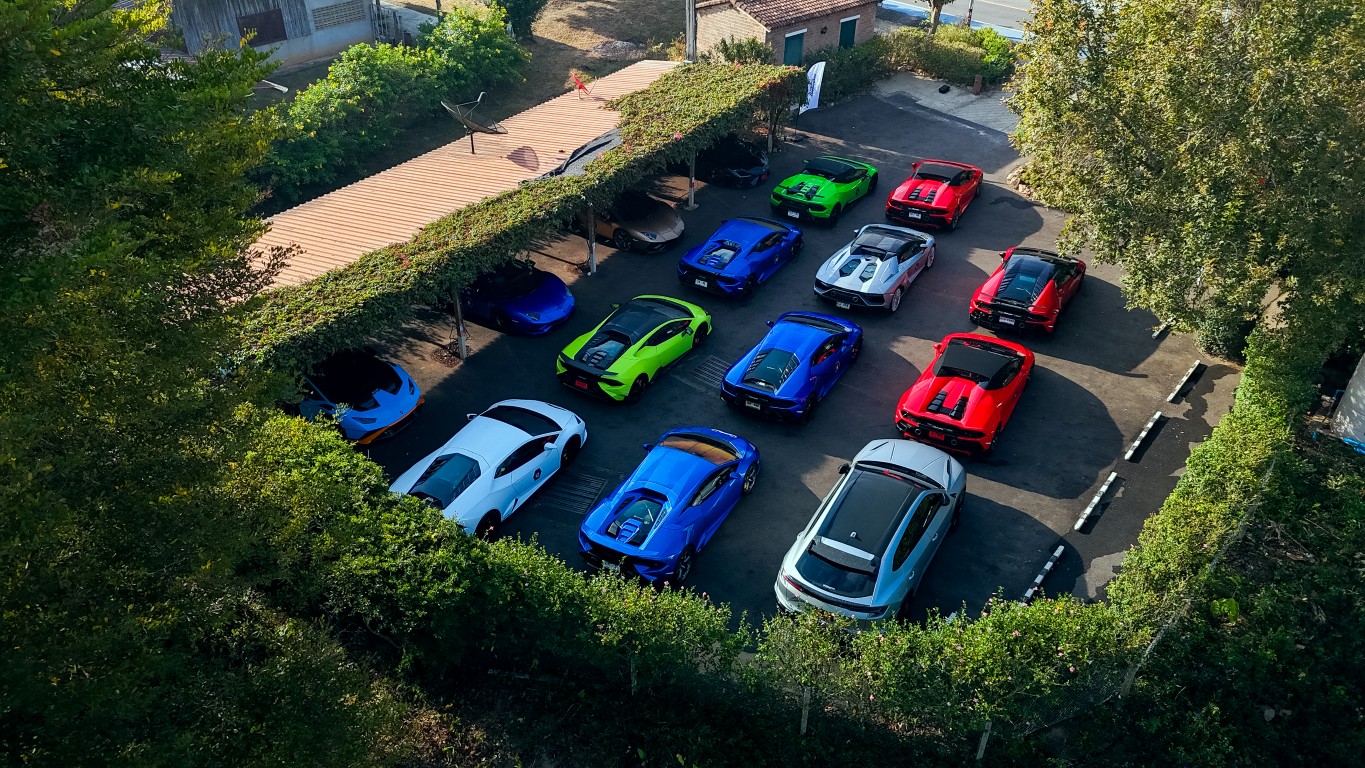 LAMBORGHINI Road Trip 2025