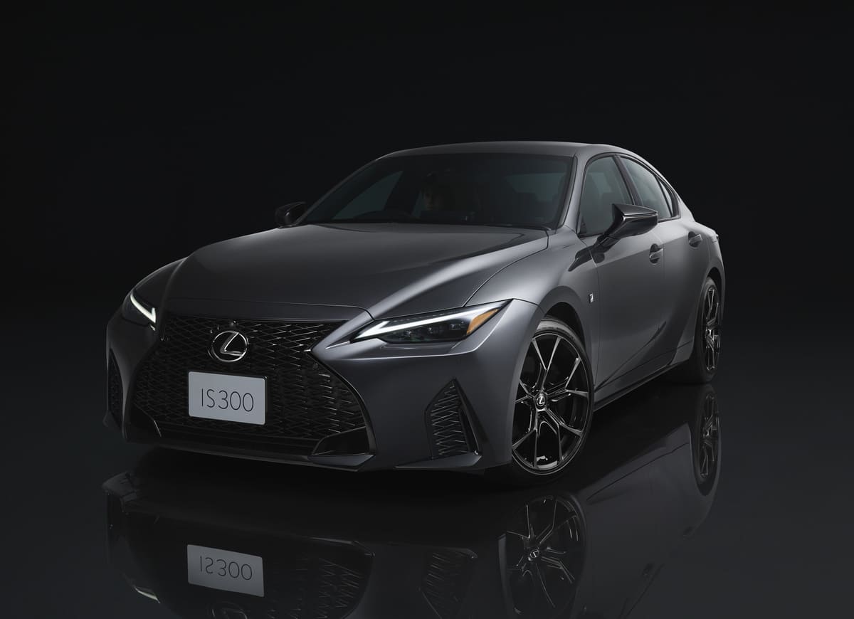 Lexus IS300 F Sport Mode Black IV